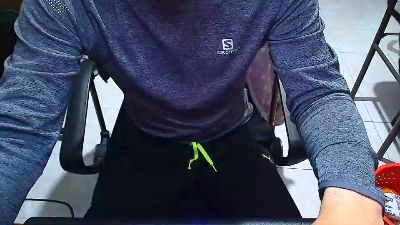 Larry_Art_A live cam on Cam4