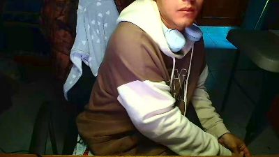 Larry_Art_A live cam on Cam4