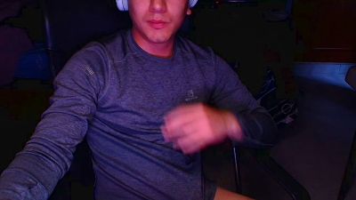 Larry_Art_A live cam on Cam4
