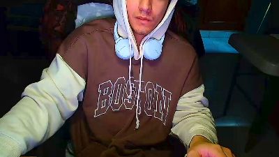 Larry_Art_A live cam on Cam4