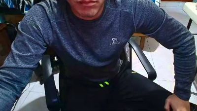 Larry_Art_A live cam on Cam4