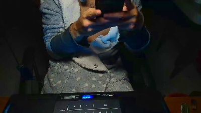 Larry_Art_A live cam on Cam4