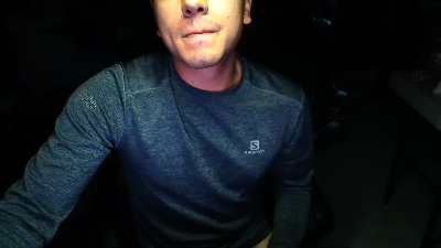 Larry_Art_A live cam on Cam4