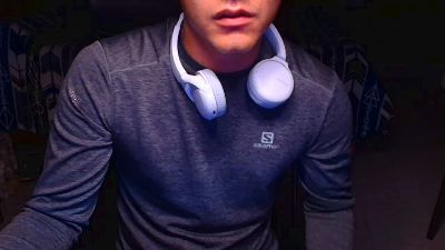 Larry_Art_A live cam on Cam4