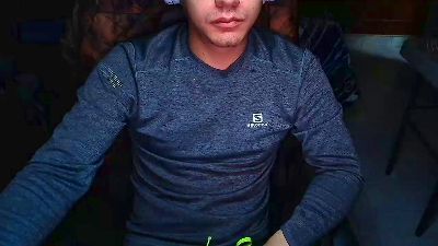 Larry_Art_A live cam on Cam4