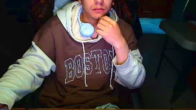 Larry_Art_A live cam on Cam4