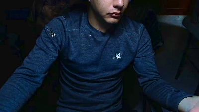 Larry_Art_A live cam on Cam4