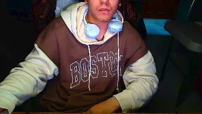 Larry_Art_A live cam on Cam4