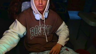 Larry_Art_A live cam on Cam4
