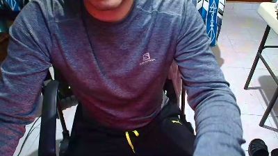 Larry_Art_A live cam on Cam4