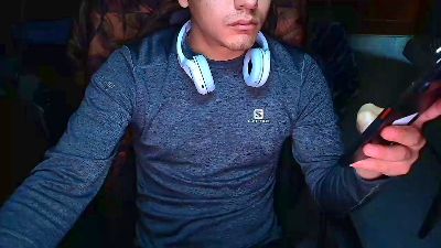 Larry_Art_A live cam on Cam4