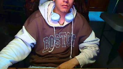 Larry_Art_A live cam on Cam4