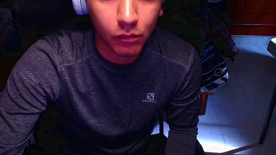Larry_Art_A live cam on Cam4