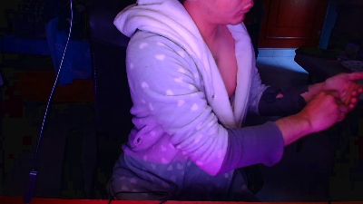 Larry_Art_A live cam on Cam4