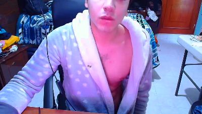 Larry_Art_A live cam on Cam4