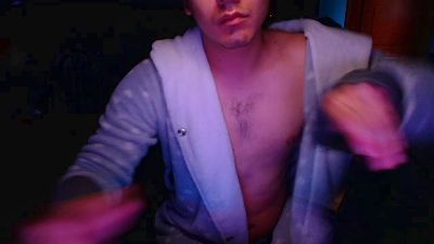 Larry_Art_A live cam on Cam4