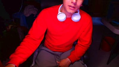 Larry_Art_A live cam on Cam4