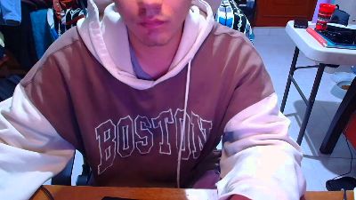 Larry_Art_A live cam on Cam4
