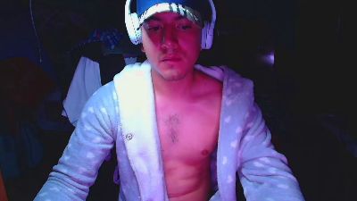 Larry_Art_A live cam on Cam4