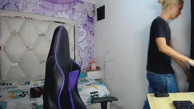 Larry_craft live cam on Cam4
