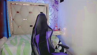 Larry_craft live cam on Cam4