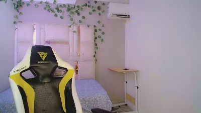 Larry_craft live cam on Cam4