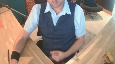 Lars_Lussurioso live cam on Cam4