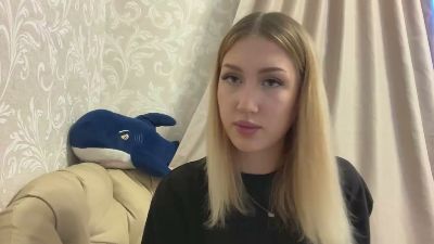 LashawnKahanek live cam on Cam4
