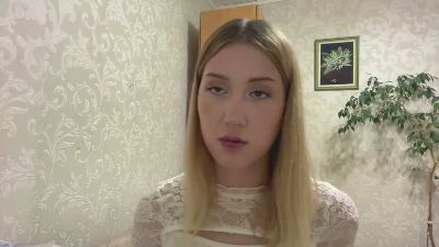 LashawnKahanek live cam on Cam4