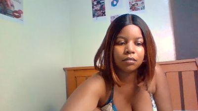 Lashlunax live cam on Cam4