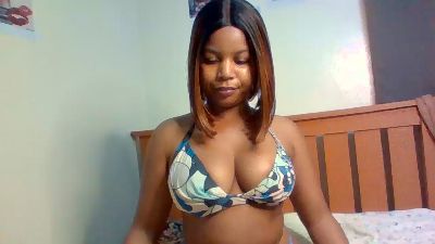 Lashlunax live cam on Cam4