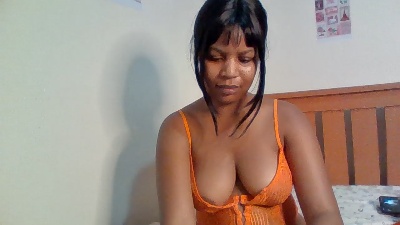 Lashlunax live cam on Cam4
