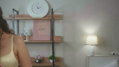 LatashaNewball live cam on Cam4