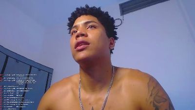 LatinEvanoBBC live cam on Cam4