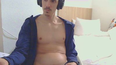 Latin_L0ve live male webcam from Spain