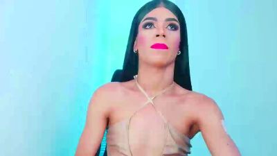 Latin_ts live cam on Cam4