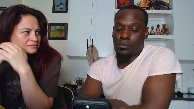 LatinaYBlk live cam on Cam4
