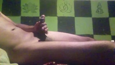 Latinboy182 live cam on Cam4