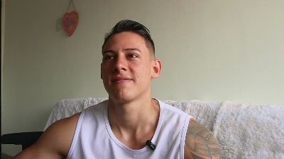 Latino_Milk_99 live cam on Cam4