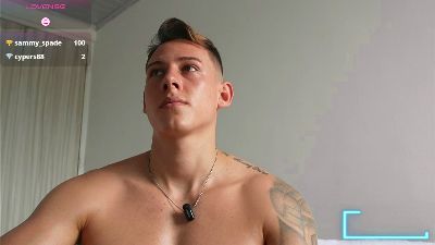 Latino_Milk_99 live cam on Cam4