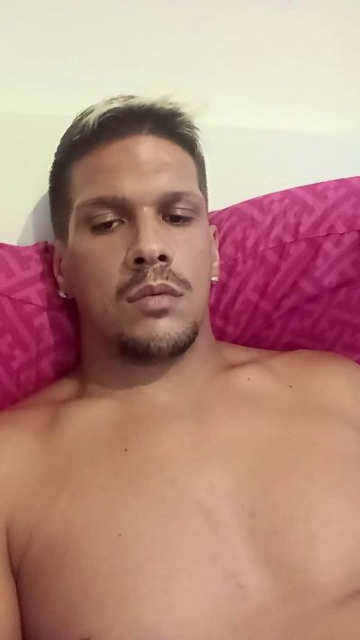Latino_sexy live cam on Cam4