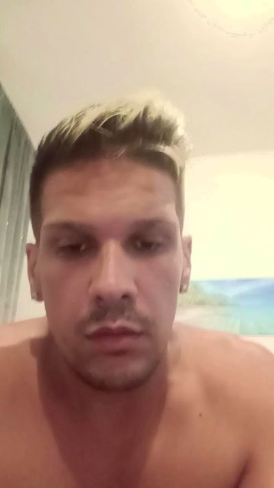Latino_sexy live cam on Cam4