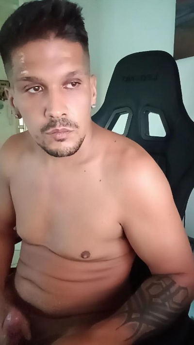 Latino_sexy live cam on Cam4