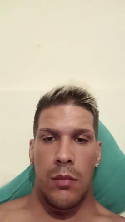 Latino_sexy live cam on Cam4