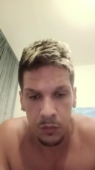 Latino_sexy live cam on Cam4