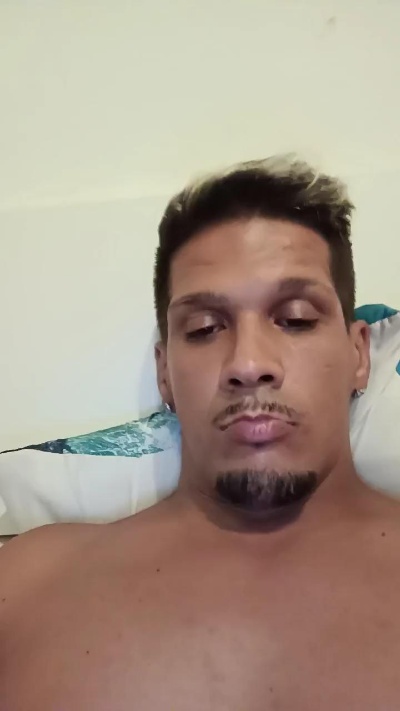 Latino_sexy live cam on Cam4