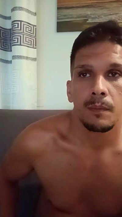 Latino_sexy live cam on Cam4