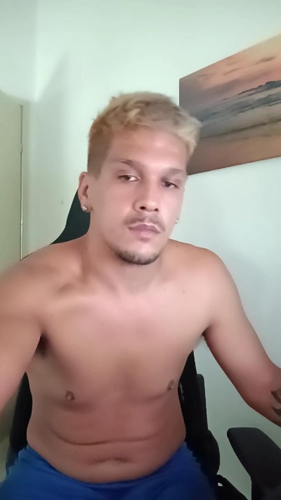 Latino_sexy live cam on Cam4