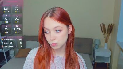 LatrinaDahill live cam on Cam4