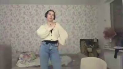 LauraRilling live cam on Cam4